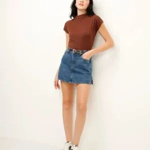 Short saia jeans com cinto azul 34